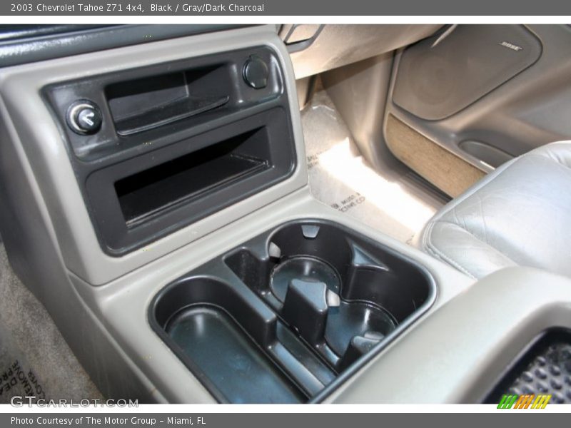 Black / Gray/Dark Charcoal 2003 Chevrolet Tahoe Z71 4x4