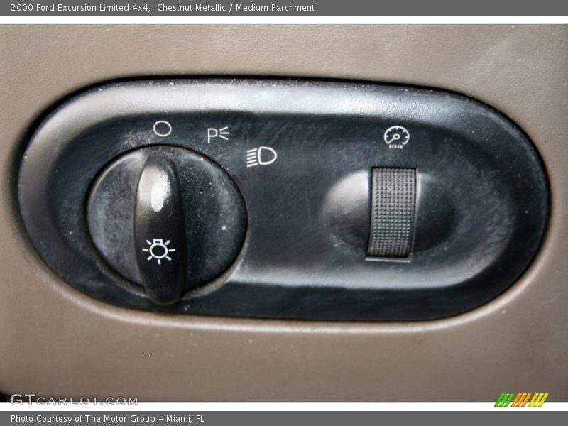 Controls of 2000 Excursion Limited 4x4