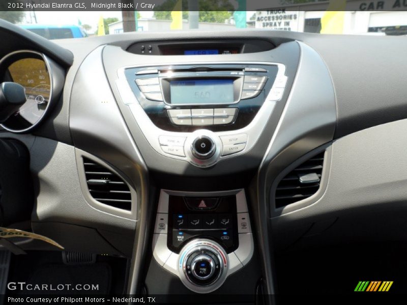 Controls of 2012 Elantra GLS
