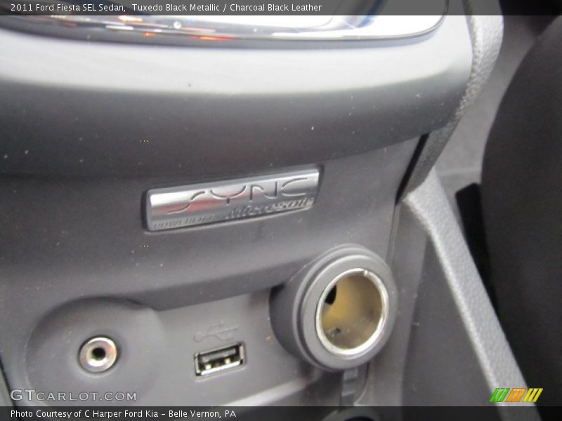 Tuxedo Black Metallic / Charcoal Black Leather 2011 Ford Fiesta SEL Sedan