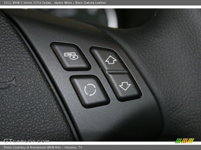 Alpine White / Black Dakota Leather 2011 BMW 3 Series 335d Sedan
