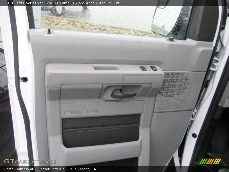 Oxford White / Medium Flint 2011 Ford E Series Van E250 XL Cargo