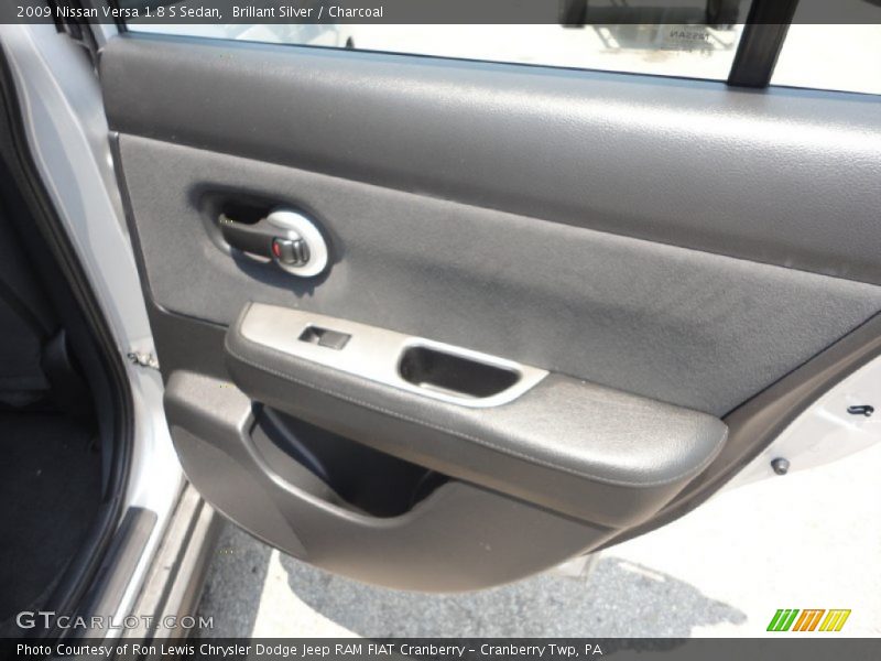 Brillant Silver / Charcoal 2009 Nissan Versa 1.8 S Sedan