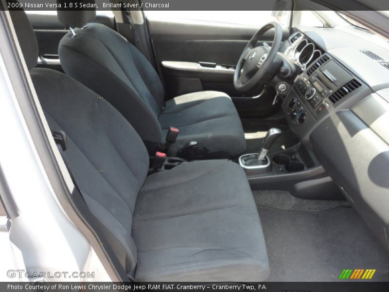 Brillant Silver / Charcoal 2009 Nissan Versa 1.8 S Sedan