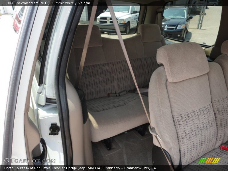 Summit White / Neutral 2004 Chevrolet Venture LS