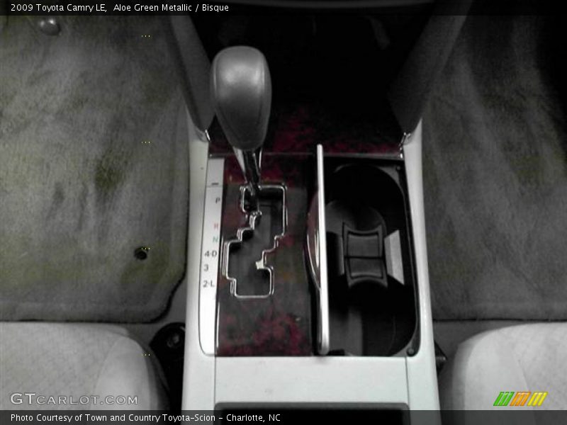 Aloe Green Metallic / Bisque 2009 Toyota Camry LE