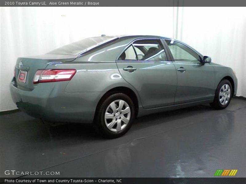 Aloe Green Metallic / Bisque 2010 Toyota Camry LE