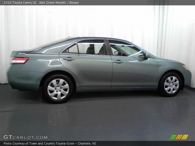 Aloe Green Metallic / Bisque 2010 Toyota Camry LE