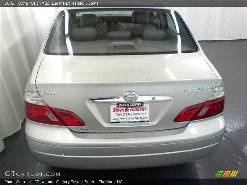 Lunar Mist Metallic / Stone 2003 Toyota Avalon XLS