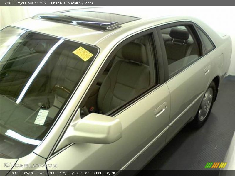 Lunar Mist Metallic / Stone 2003 Toyota Avalon XLS