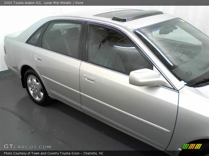 Lunar Mist Metallic / Stone 2003 Toyota Avalon XLS