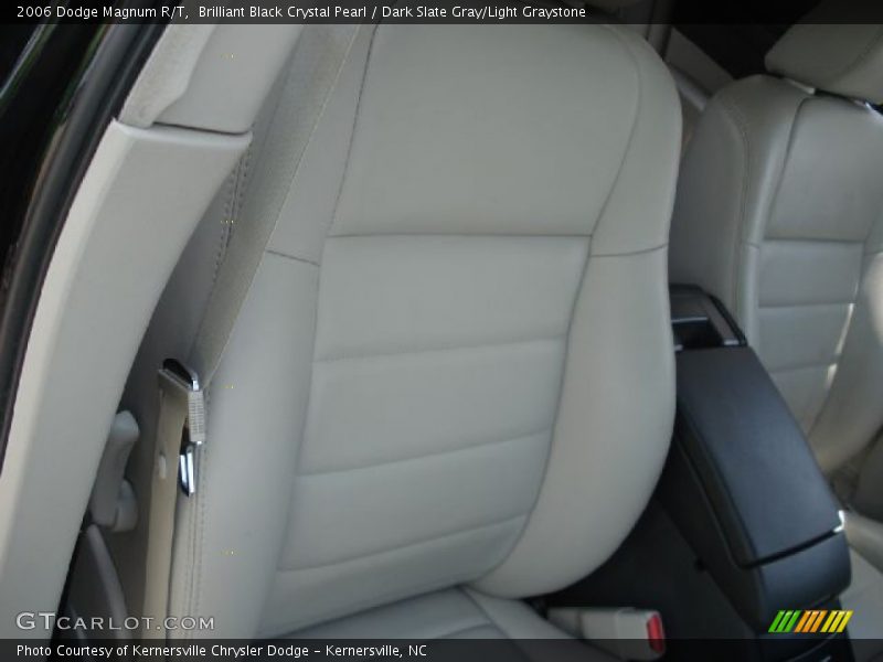 Brilliant Black Crystal Pearl / Dark Slate Gray/Light Graystone 2006 Dodge Magnum R/T