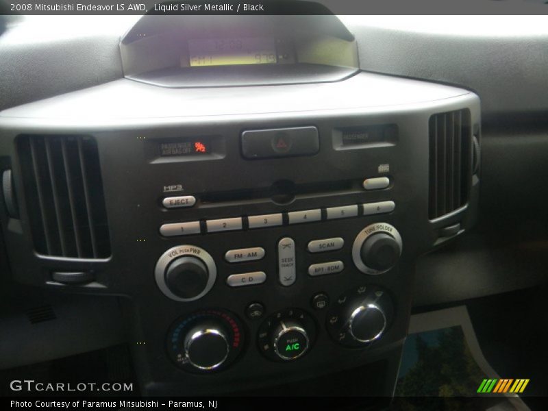 Liquid Silver Metallic / Black 2008 Mitsubishi Endeavor LS AWD