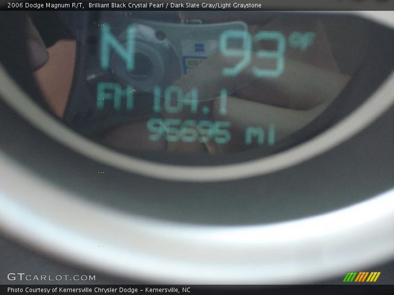 Brilliant Black Crystal Pearl / Dark Slate Gray/Light Graystone 2006 Dodge Magnum R/T