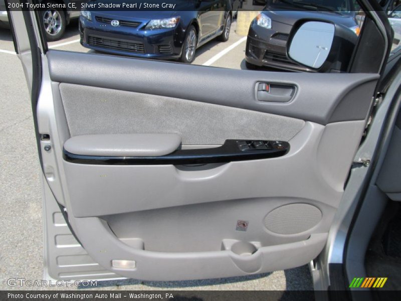 Silver Shadow Pearl / Stone Gray 2004 Toyota Sienna CE