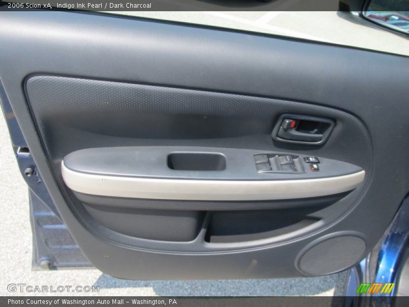 Indigo Ink Pearl / Dark Charcoal 2006 Scion xA