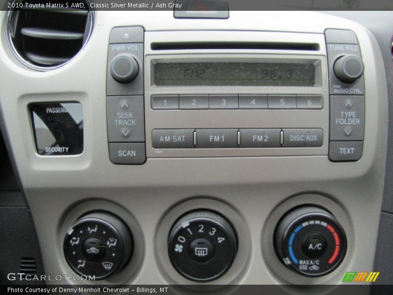 Controls of 2010 Matrix S AWD