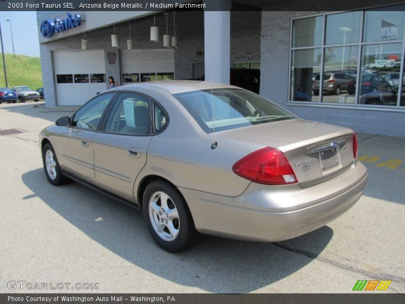 Arizona Beige Metallic / Medium Parchment 2003 Ford Taurus SES