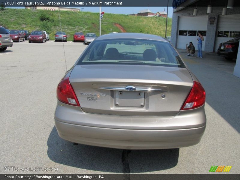 Arizona Beige Metallic / Medium Parchment 2003 Ford Taurus SES