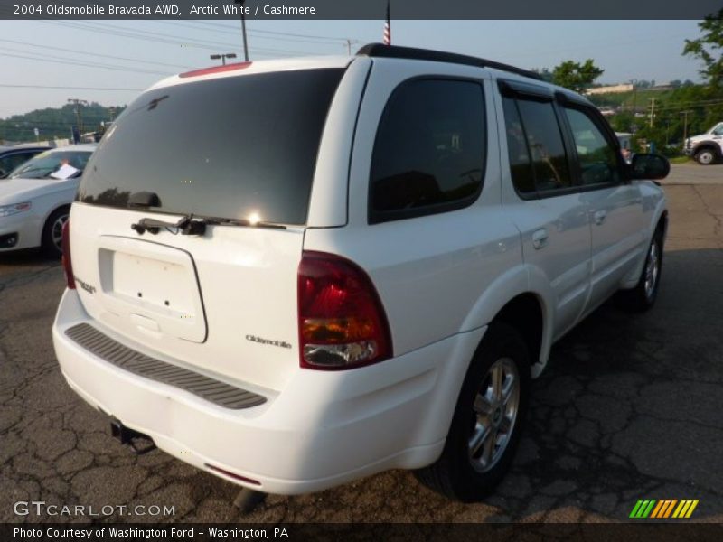 Arctic White / Cashmere 2004 Oldsmobile Bravada AWD