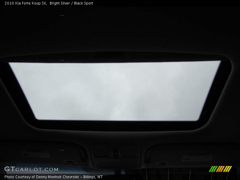 Sunroof of 2010 Forte Koup SX