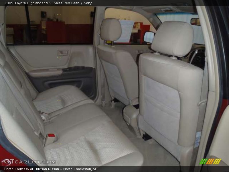 Salsa Red Pearl / Ivory 2005 Toyota Highlander V6