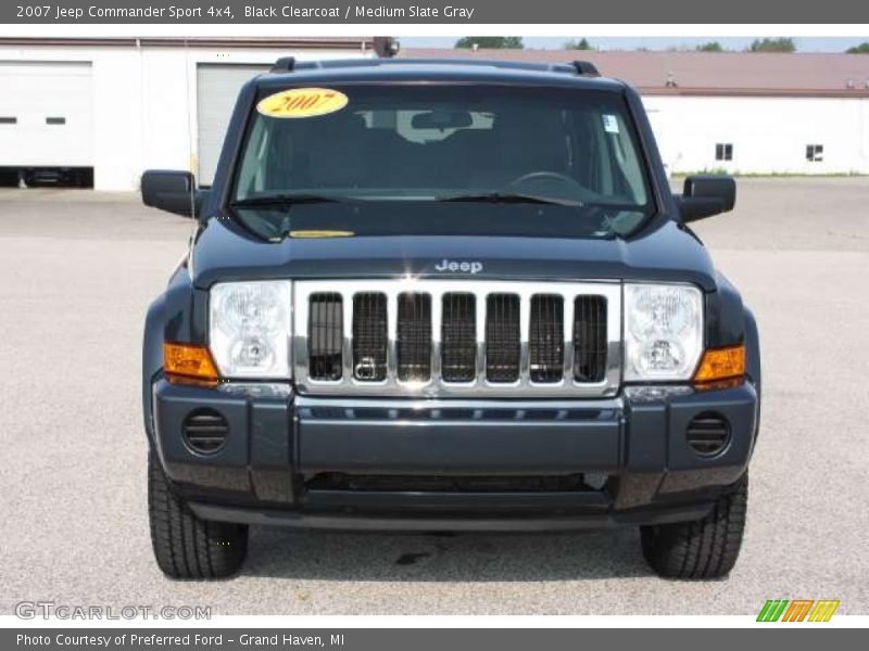 Black Clearcoat / Medium Slate Gray 2007 Jeep Commander Sport 4x4