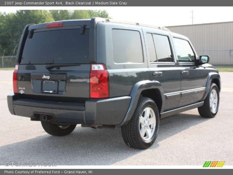 Black Clearcoat / Medium Slate Gray 2007 Jeep Commander Sport 4x4