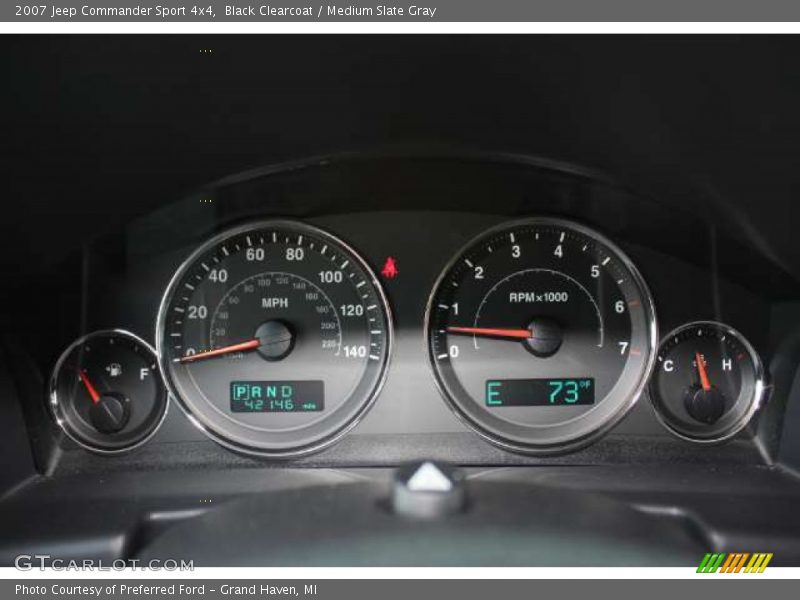 Black Clearcoat / Medium Slate Gray 2007 Jeep Commander Sport 4x4