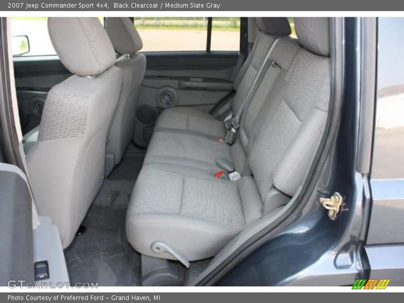 Black Clearcoat / Medium Slate Gray 2007 Jeep Commander Sport 4x4