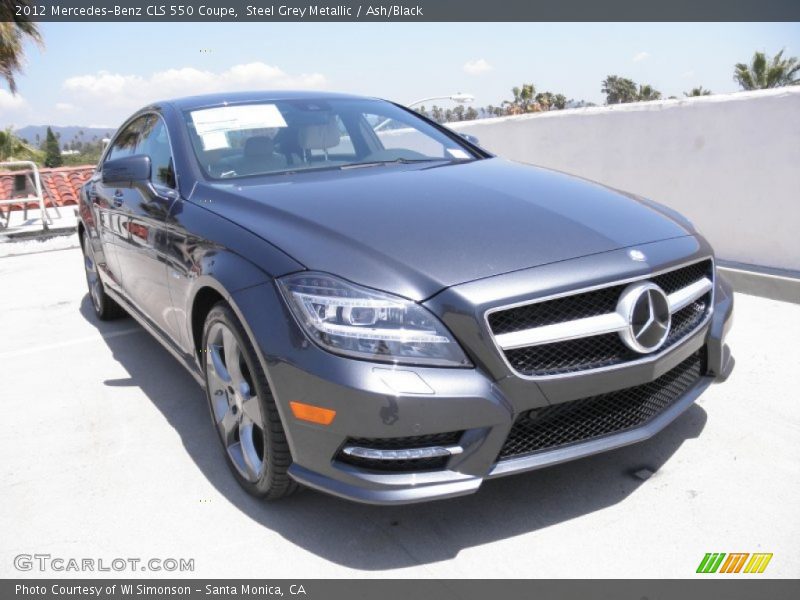 Front 3/4 View of 2012 CLS 550 Coupe