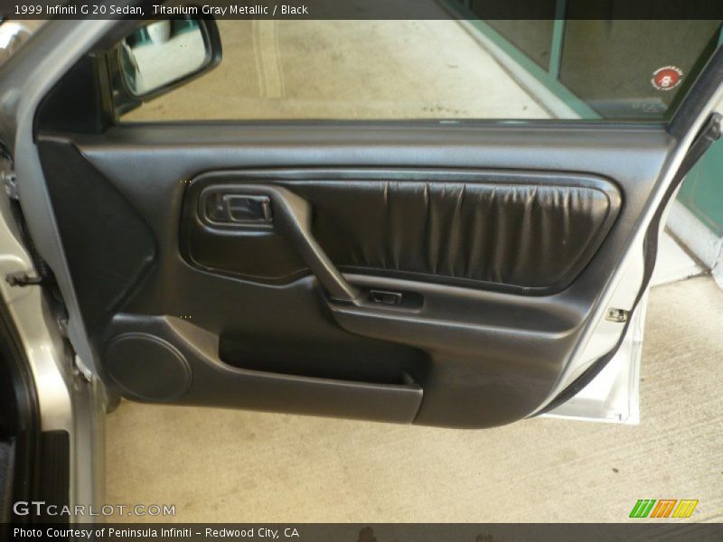 Titanium Gray Metallic / Black 1999 Infiniti G 20 Sedan