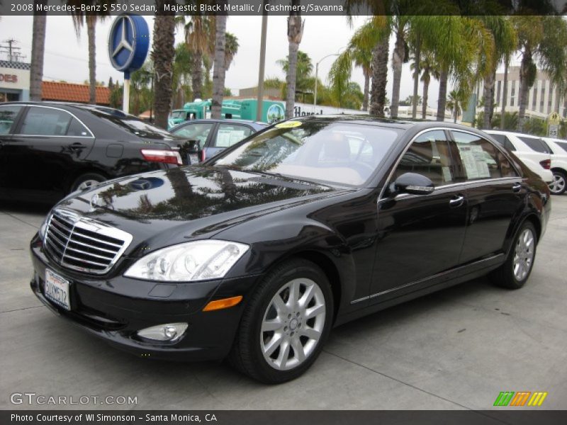 Front 3/4 View of 2008 S 550 Sedan