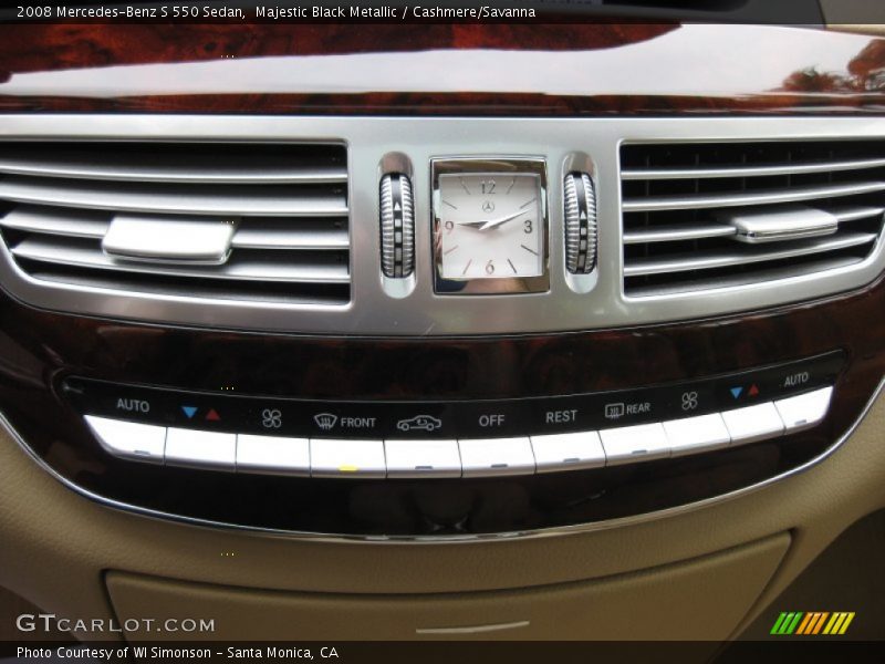 Controls of 2008 S 550 Sedan