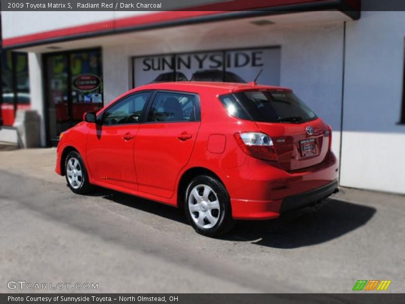 Radiant Red / Dark Charcoal 2009 Toyota Matrix S