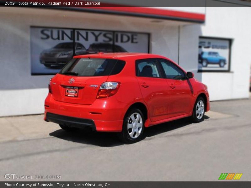 Radiant Red / Dark Charcoal 2009 Toyota Matrix S