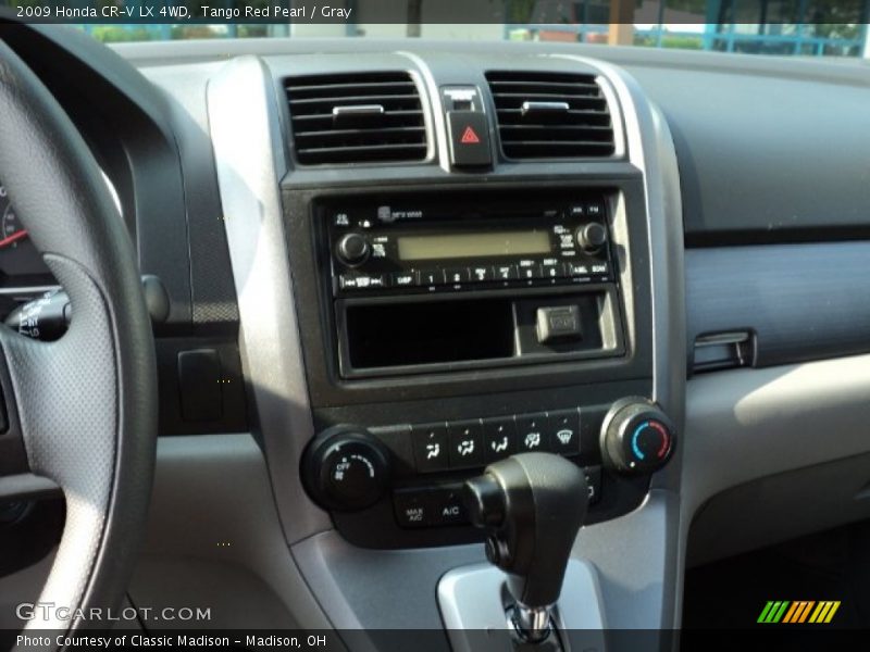 Controls of 2009 CR-V LX 4WD