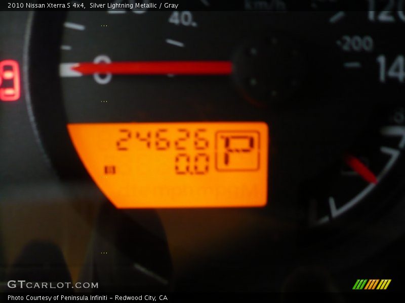 Silver Lightning Metallic / Gray 2010 Nissan Xterra S 4x4