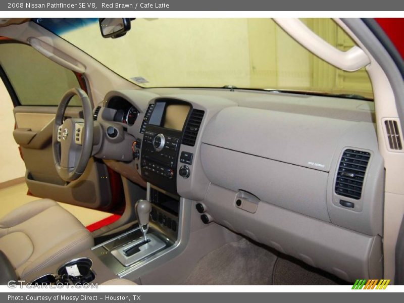Dashboard of 2008 Pathfinder SE V8