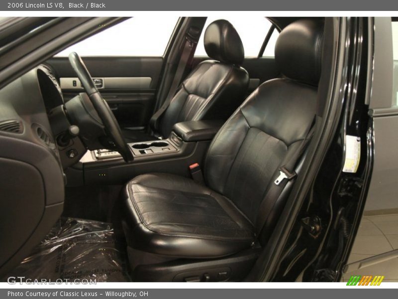 Black / Black 2006 Lincoln LS V8