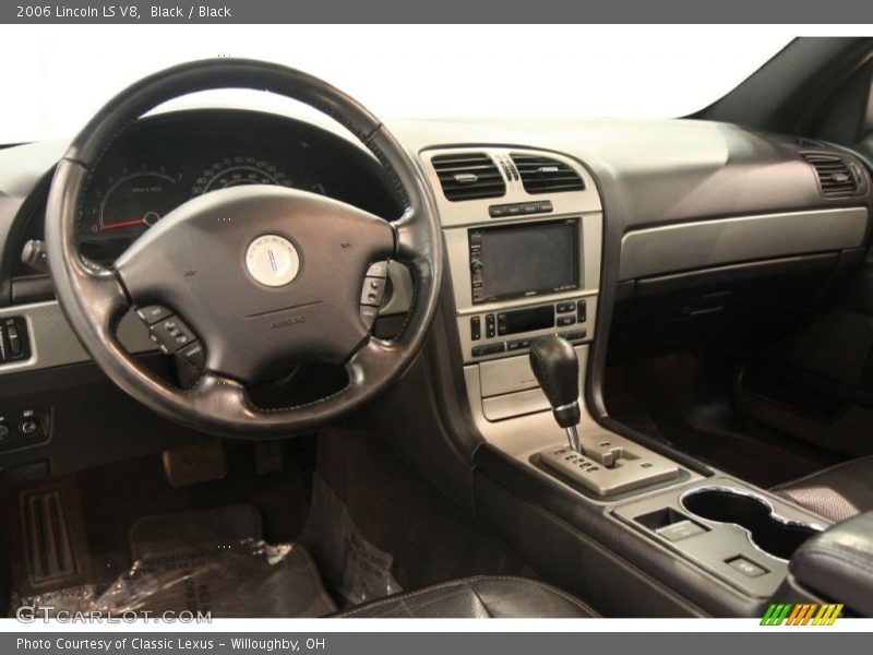 Black / Black 2006 Lincoln LS V8