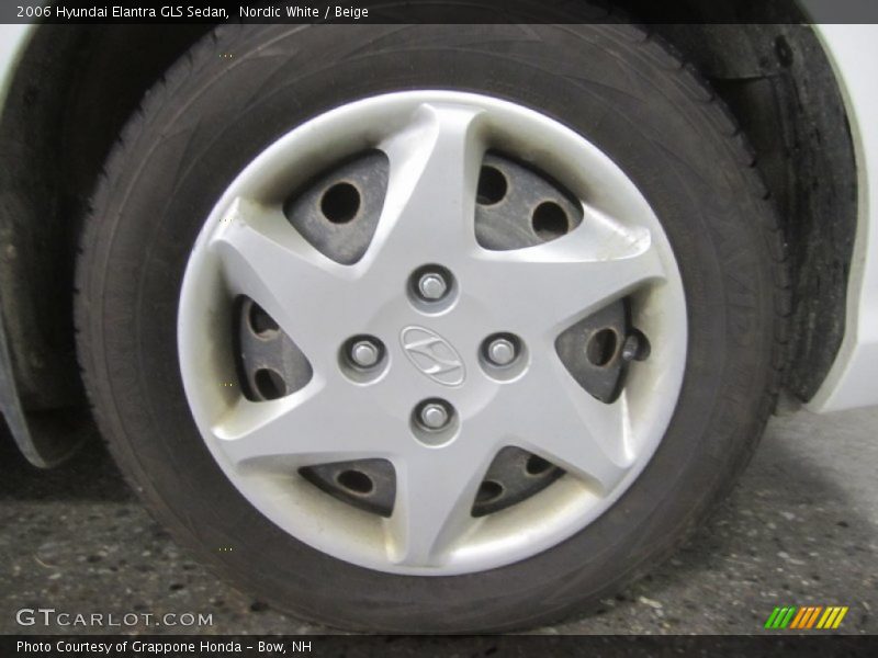 Nordic White / Beige 2006 Hyundai Elantra GLS Sedan