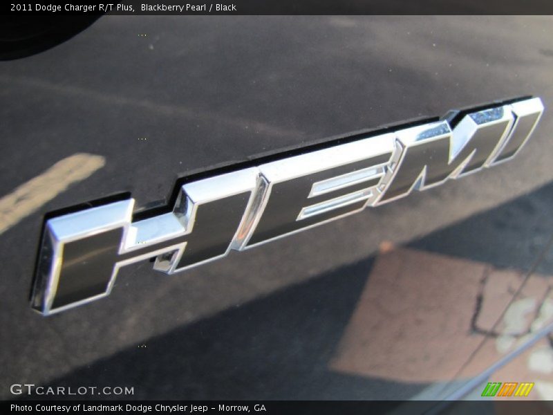 Blackberry Pearl / Black 2011 Dodge Charger R/T Plus