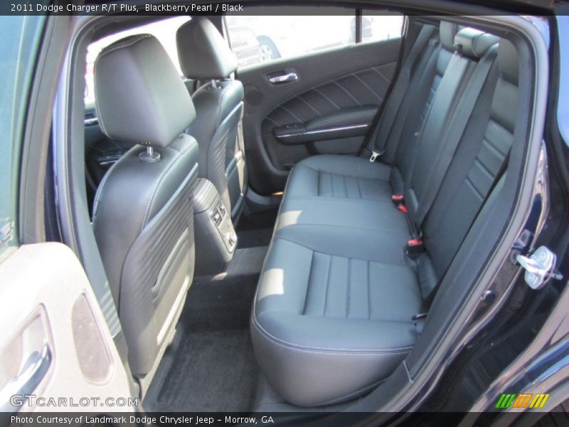Blackberry Pearl / Black 2011 Dodge Charger R/T Plus