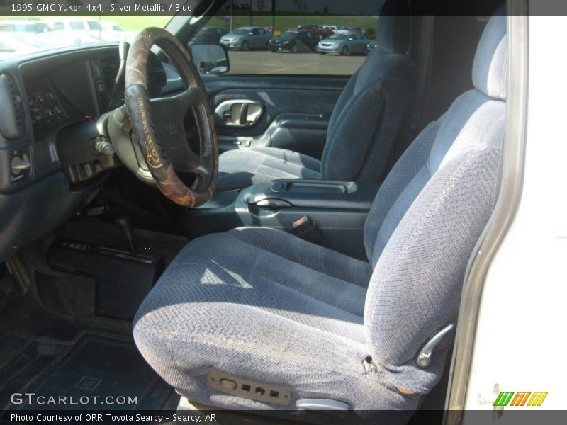  1995 Yukon 4x4 Blue Interior