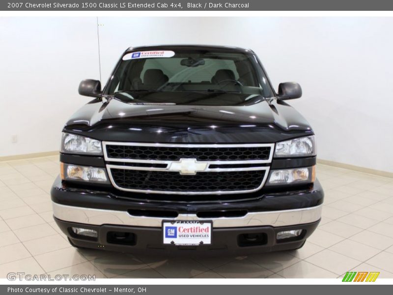 Black / Dark Charcoal 2007 Chevrolet Silverado 1500 Classic LS Extended Cab 4x4