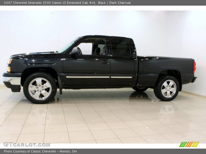 Black / Dark Charcoal 2007 Chevrolet Silverado 1500 Classic LS Extended Cab 4x4