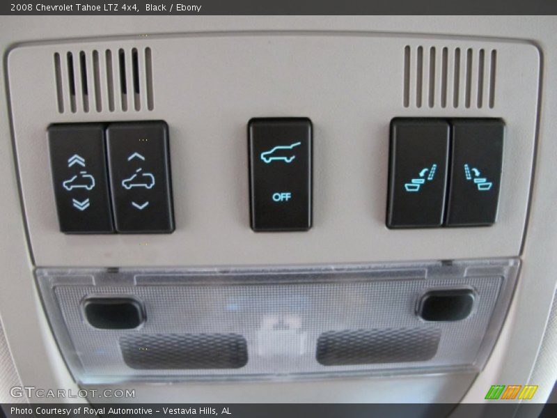 Controls of 2008 Tahoe LTZ 4x4