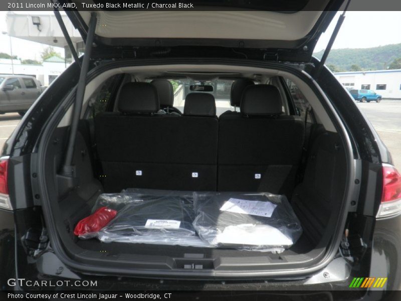 Tuxedo Black Metallic / Charcoal Black 2011 Lincoln MKX AWD