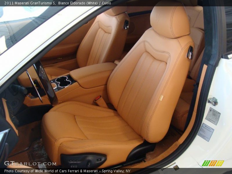  2011 GranTurismo S Cuoio Interior